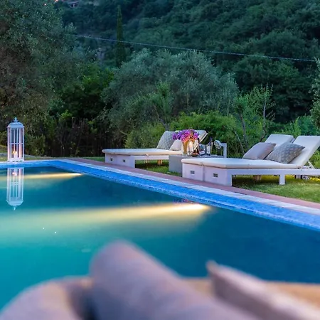וילה Arsina, Modern Italian Tradition. Private Pool
